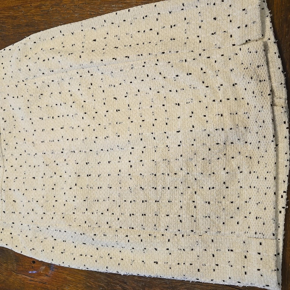 Ann Taylor size 12 Cream & Black Dotted Jacket & Skirt Suit NWT - Picture 8 of 10